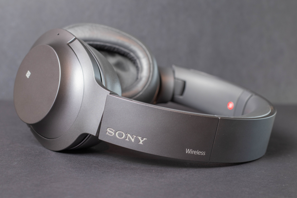 Sony headphones connect