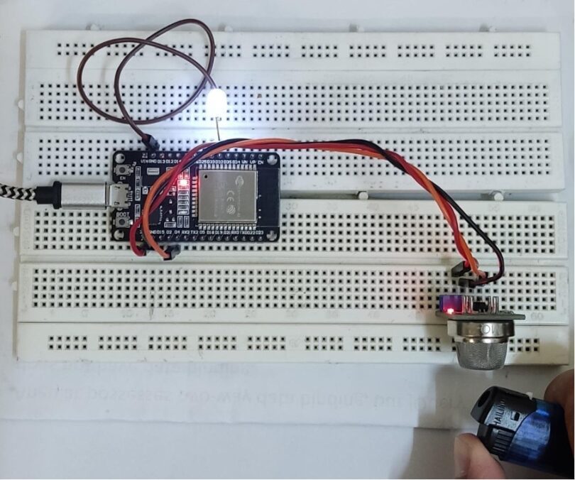 Interfacing Mq 2 Gas Sensor With Esp32 Using Arduino Ide 59 Off ...